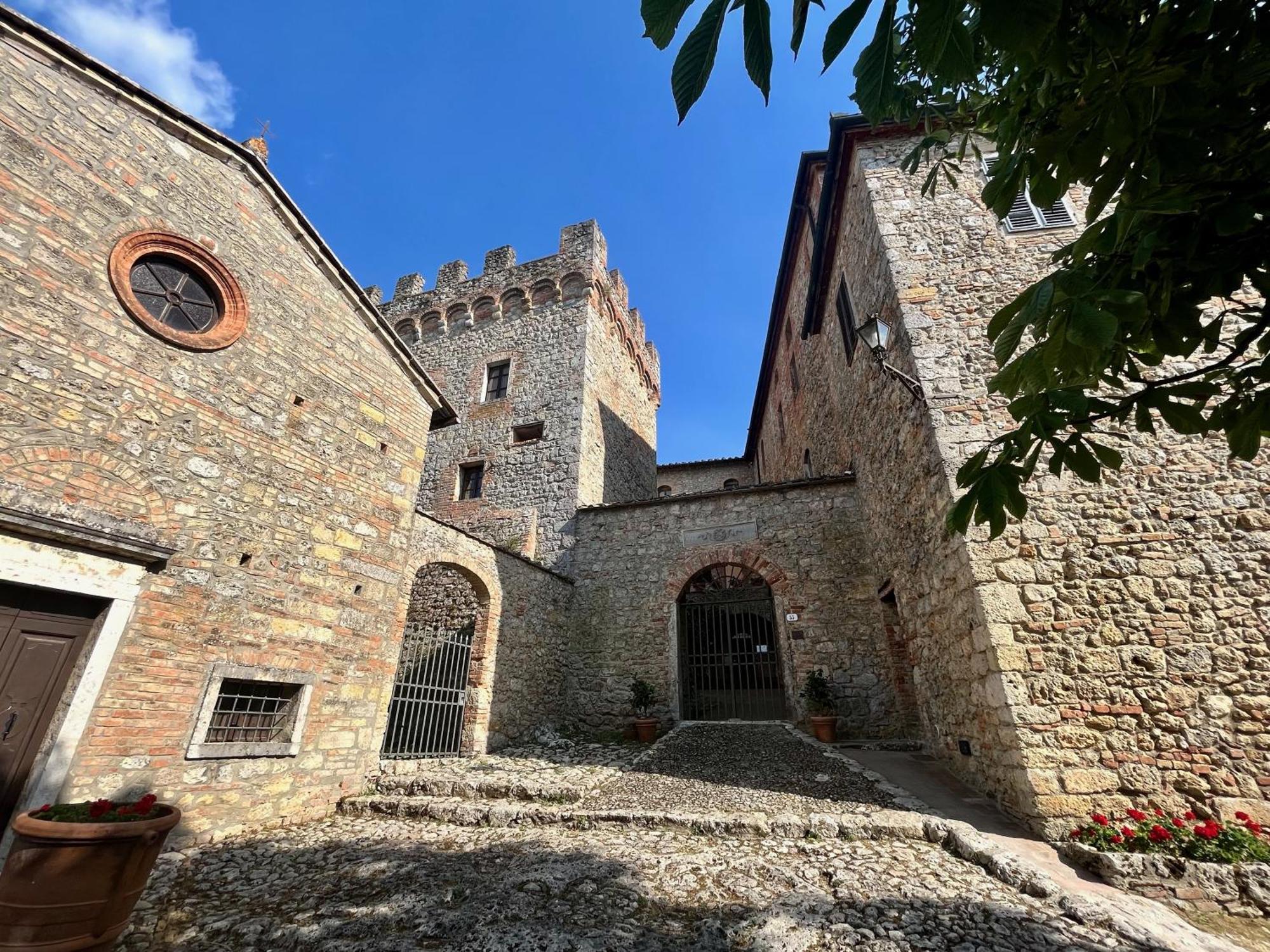 Вилла Castel Pietraio Монтериджиони Экстерьер фото